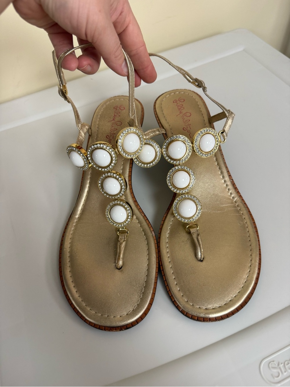 Lilly Pulitzer Gold Leather T-Strap Sandals Wedge Rhinestone White Gems Size 8.5